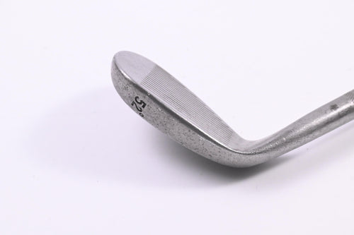 Titleist Vokey Oil Can Gap Wedge / 52 Degree / Wedge Flex Dynamic Gold Shaft