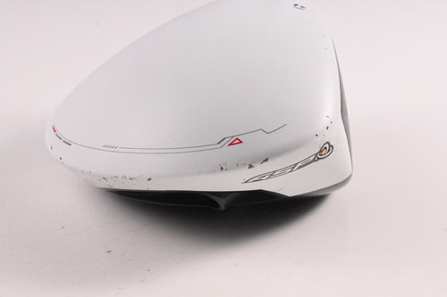 Taylormade R11 Driver / 9 Degree / Stiff Flex Fujikura Blur 60 Shaft