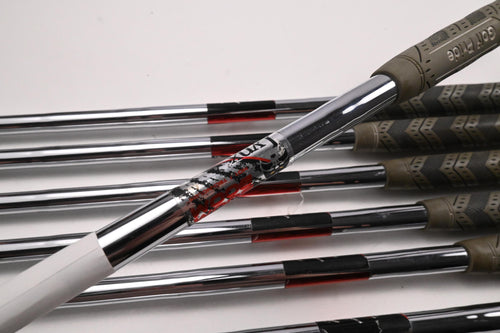 Lynx Boom Boom Irons / 5-PW+SW / Regular Flex Lynx Shafts