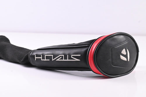 Taylormade Stealth #3 Hybrid / 19 Degree / Stiff Flex HZRDUS RDX Smoke Red 80