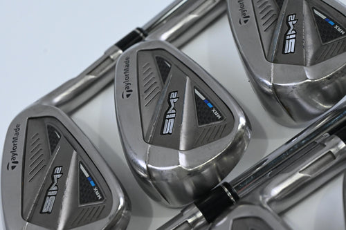 Taylormade SIM2 Max Irons / 5-PW / Regular Flex KBS Max MT 85 Shafts