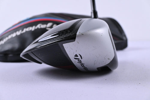 Taylormade M4 Driver / 10.5 Degree / Stiff Flex Fujikura Atmos Red 5 Shaft