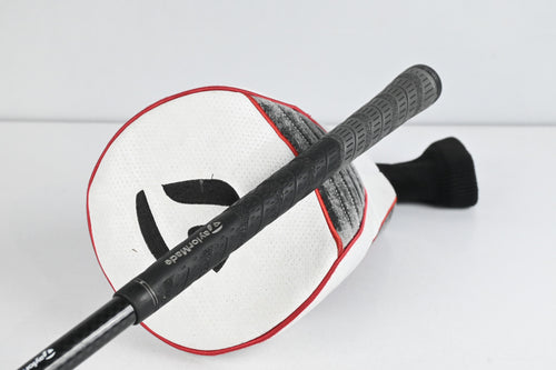 Taylormade Tour Burner Driver / 10.5 Degree / Stiff Flex Diamana 65 Shaft