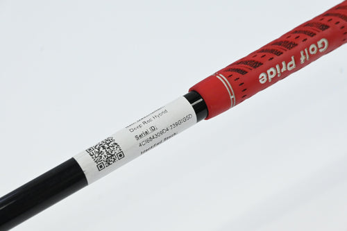 Wilson Deep Red #3 Hybrid / 20 Degree / Regular Flex Deep Red Shaft