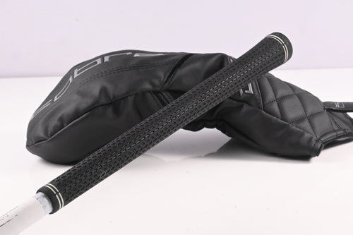Left Hand Cobra DS-Adapt LS Driver / 9 Degree / X-Flex Denali Black 70 Shaft