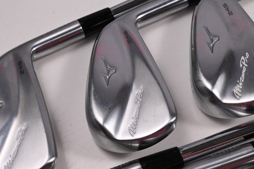 Mizuno Pro 245 Irons / 4-PW / Regular Flex Dynamic Gold Mid 100 R300 Shafts