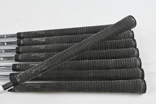 Titleist DCI 990 Irons / 3-PW / Regular Flex Dynamic Gold R300 Shafts