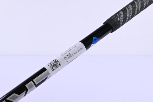 Titleist TSR2 #5 Wood / 18 Degree / Stiff Flex HZRDUS Gen4 Black 70 Shaft