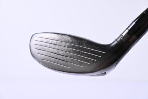 Titleist 913 F #4 Wood / 17 Degree / Stiff Flex Diamana S+ 72 Shaft