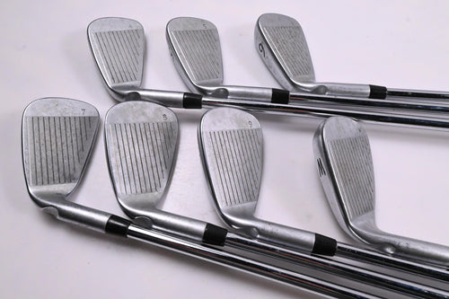 Ping i20 Irons / 4-PW / Red Dot / Regular Flex Project X Flighted Shafts