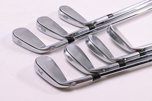 Ping i500 Irons / 4-PW / Silver Dot / Regular Flex Ping AWT 2.0 Shafts