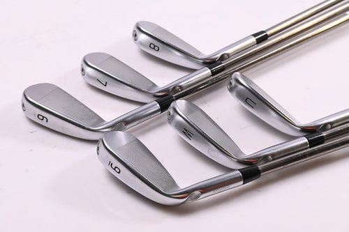 Ping i230 Irons / 6-PW+GW / Red Dot / Regular Flex UST Recoil ES 780 Shafts