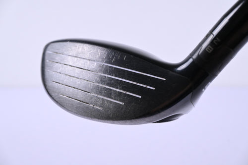 Titleist 915 F #5 Wood / 18 Degree / Stiff Flex Diamana S+ 70 Shaft
