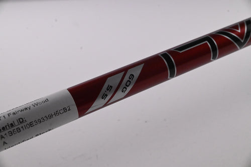 Titleist GT1 #5 Wood / 18 Degree / Regular Flex Denali Red 60 Shaft
