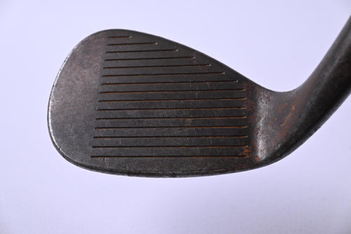 Titleist Vokey Spin Milled 2005 Sand Wedge / 54 Degree / Wedge Flex Dynamic Gold