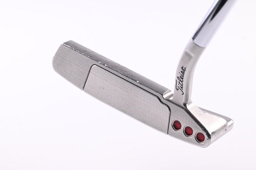 Scotty Cameron Studio Stainless Newport 2.5 Putter / 35 Inch