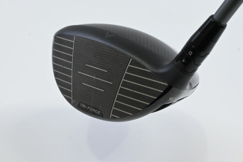 Callaway Quantum Max Driver / 10.5 Degree / X-Flex Denali Frost Silver 60