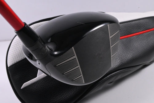 Left Hand Titleist GT2 Driver / 9 Degree / X-Flex Fujikura Ventus TR Velocore