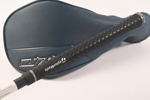 Taylormade Qi4D Driver / 10.5 Degree / Regular Flex REAX Blue 50 Shaft