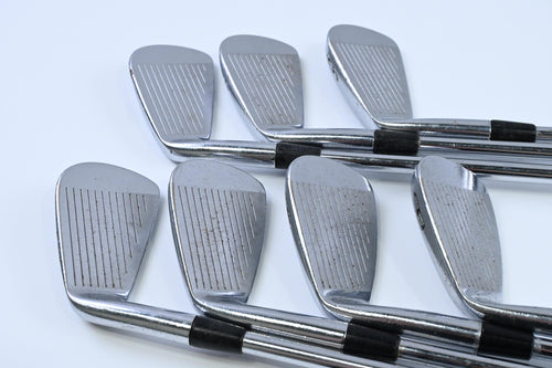 Titleist ZB Forged Irons / 4-PW / Stiff Flex Dynamic Gold S300 Shafts