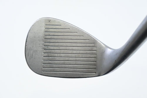 Cleveland 588 RTX Gap Wedge / 50 Degree / Wedge Flex Dynamic Gold