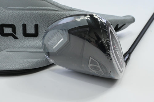 Callaway Quantum Max Driver / 10.5 Degree / Senior Flex Vanquish 4 Shaft