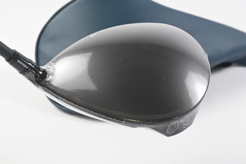 Taylormade Qi4D Driver / 10.5 Degree / Stiff Flex REAX Blue 60 Shaft