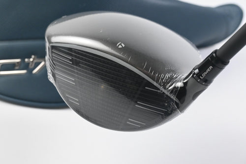 Taylormade Qi4D Driver / 10.5 Degree / Regular Flex REAX Blue 50 Shaft