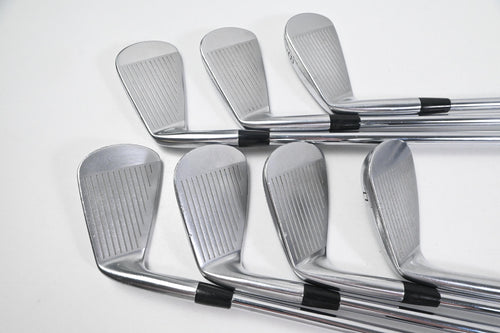 Mizuno JPX 825 Pro Irons / 4-PW / Stiff Flex Dynamic Gold S300 Shafts