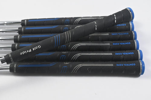 Mizuno JPX 825 Pro Irons / 4-PW / Stiff Flex Dynamic Gold S300 Shafts