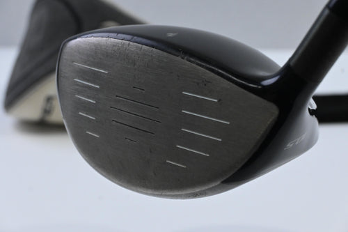Taylormade Tour Burner Driver / 10.5 Degree / Regular Flex Fujikura Reax 60