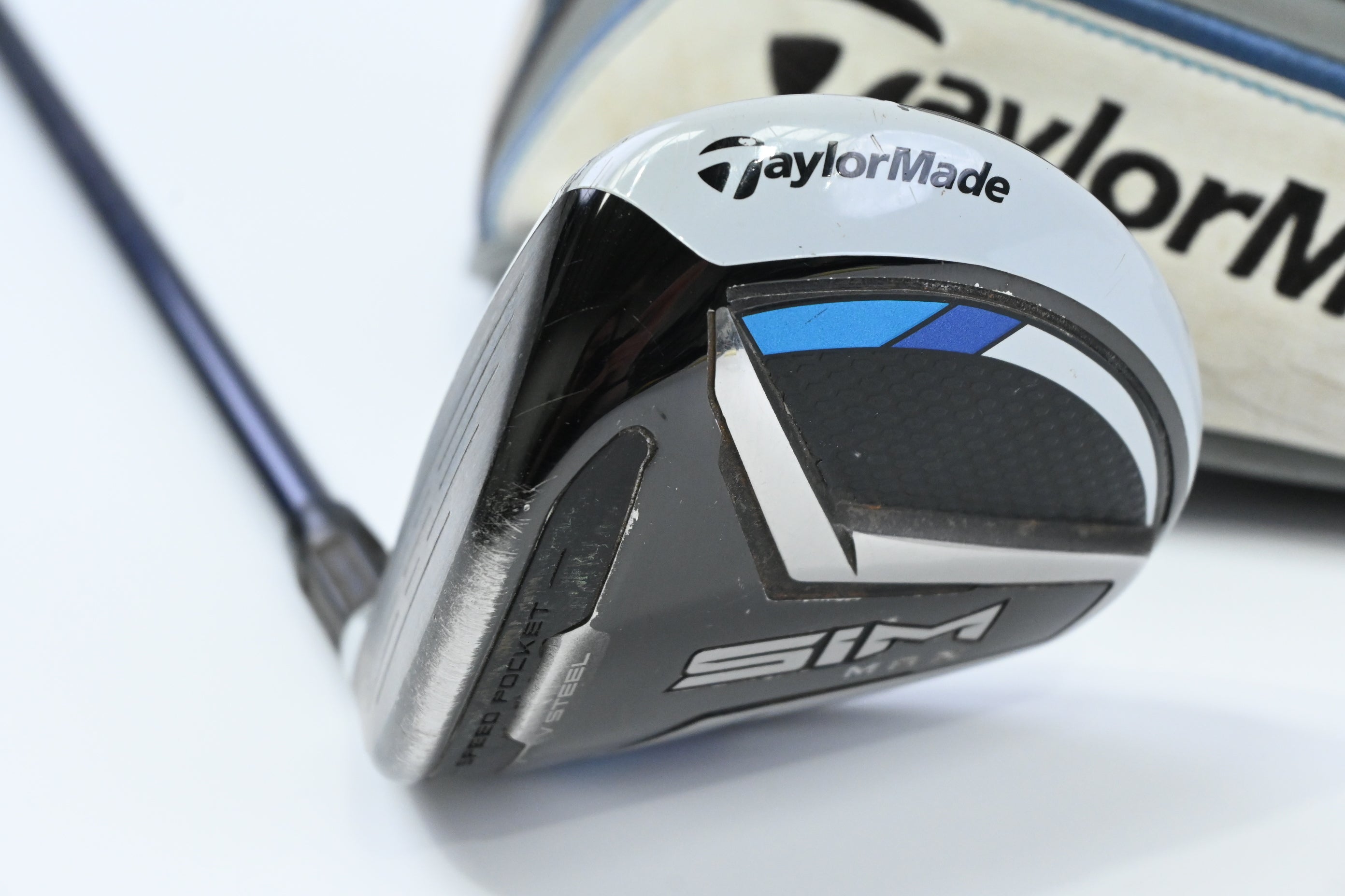 Left Hand Taylormade SIM Max #5 Wood / 18 Degree / Regular Flex