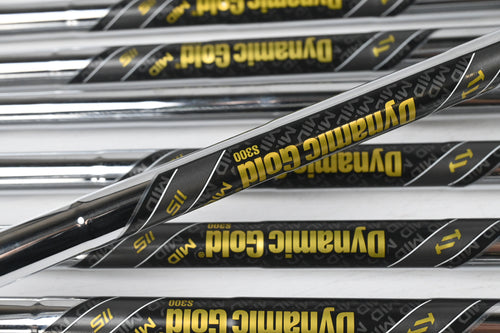 Taylormade Qi Irons / 5-PW+GW / Stiff Flex Dynamic Gold MID 115 S300 Shafts