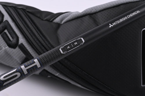 Cobra OPTM MAX-D Driver / 10.5 Degree / Regular Flex Vanquish 4 Shaft