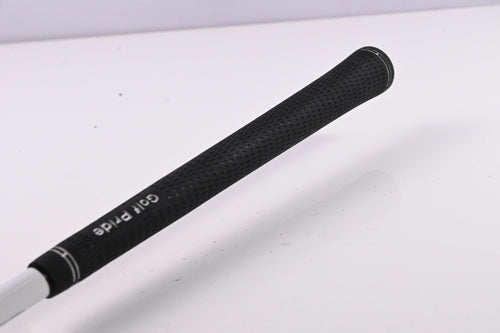 Titleist 909 D2 Driver / 10.5 Degree / Stiff Flex Aldila Voodoo S-Core Shaft