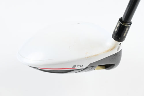 Left Hand Taylormade R15 Driver / 10.5 Degree / Regular Flex Speeder 57 Shaft