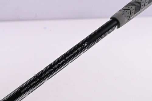 Ladies Cobra LTDx LS Driver / 10.5 Degree / Ladies Flex UST Helium Black 4 Shaft