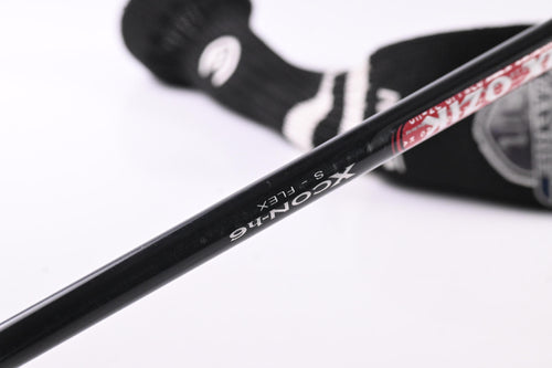Cleveland Classic #2 Hybrid / 18 Degree / Stiff Flex Matrix Ozik Xcon-h6 Shaft