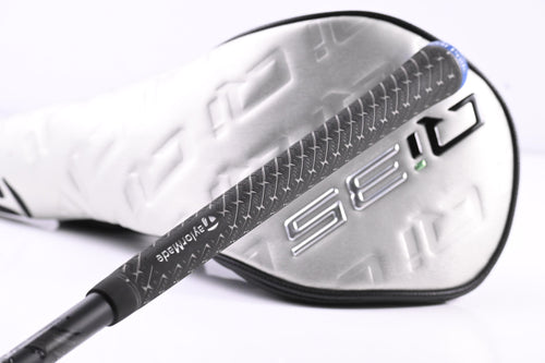 Taylormade Qi35 LS Driver / 9 Degree / Stiff Flex Kai'li Dark Waves White 60