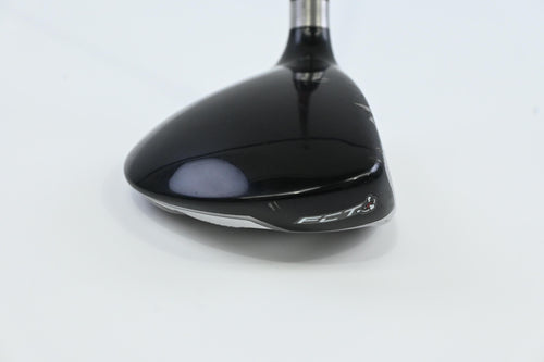 Taylormade R9 #5 Wood / 19 Degree / Regular Flex Fujikura Motore 70 Shaft