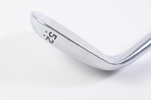Cleveland 588 RTX Gap Wedge / 52 Degree / Wedge Flex Dynamic Gold Shaft