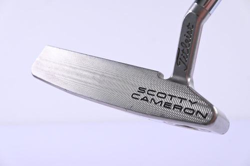 Scotty Cameron Special Select Newport 2.5 Putter / 32 Inch