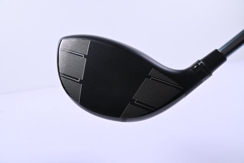 Wilson DYNAPWR 2025 Carbon Driver / 10.5 Degree / Stiff Flex Matrix Velox SP60
