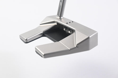 Scotty Cameron 2024 Phantom 5.5 Putter / 36 Inch
