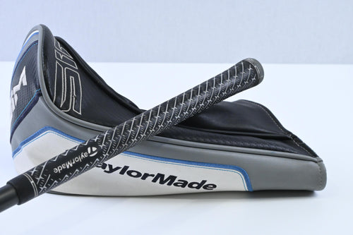 Taylormade SIM Driver / 10.5 Degree / Stiff Flex HZRDUS Smoke Black 60 Shaft