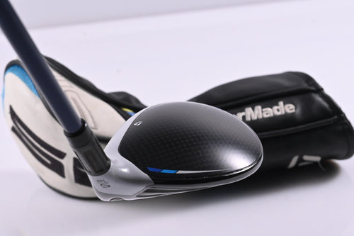 Taylormade SIM2 Max #5 Wood / 18 Degree / Regular Flex Ventus Blue 5 Shaft