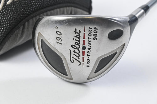 Titleist 980 F #5 Wood / 19 Degree / Regular Flex Titleist 4375 Shaft