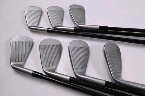 Taylormade P790 2023 Irons / 4-PW / Senior Flex UST Helium Nanocore 60 Shafts
