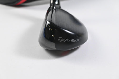 Left Hand Taylormade Stealth Plus #3 Hybrid / 19.5 Degree / Regular Flex Tensei
