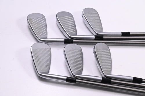 Mizuno JPX 925 Hot Metal Pro Irons / 6-PW+GW / Regular Flex Steel Fiber 95 Shafts